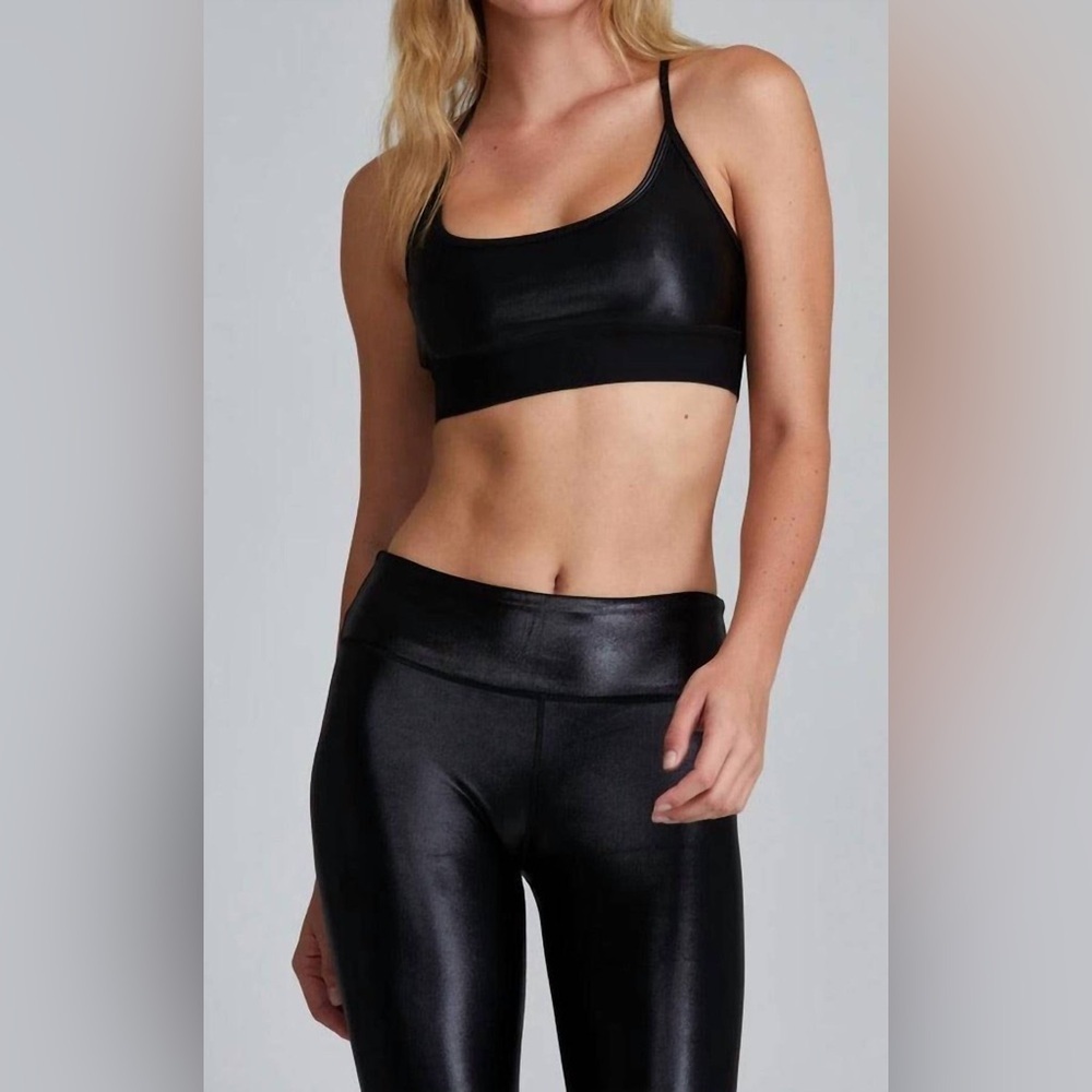 Noli Yoga Liquid Studio Bra - Size Small